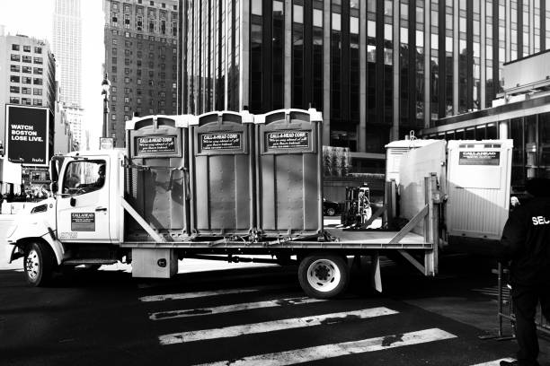 Best Porta potty rental for parties  in De Graff, OH